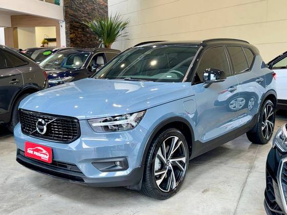 VOLVO XC40 1.5 T5 RECHARGE R-DESIGN GEARTRONIC VOLVO XC40 1.5 T5 RECHARGE R-DESIGN GEARTRONIC